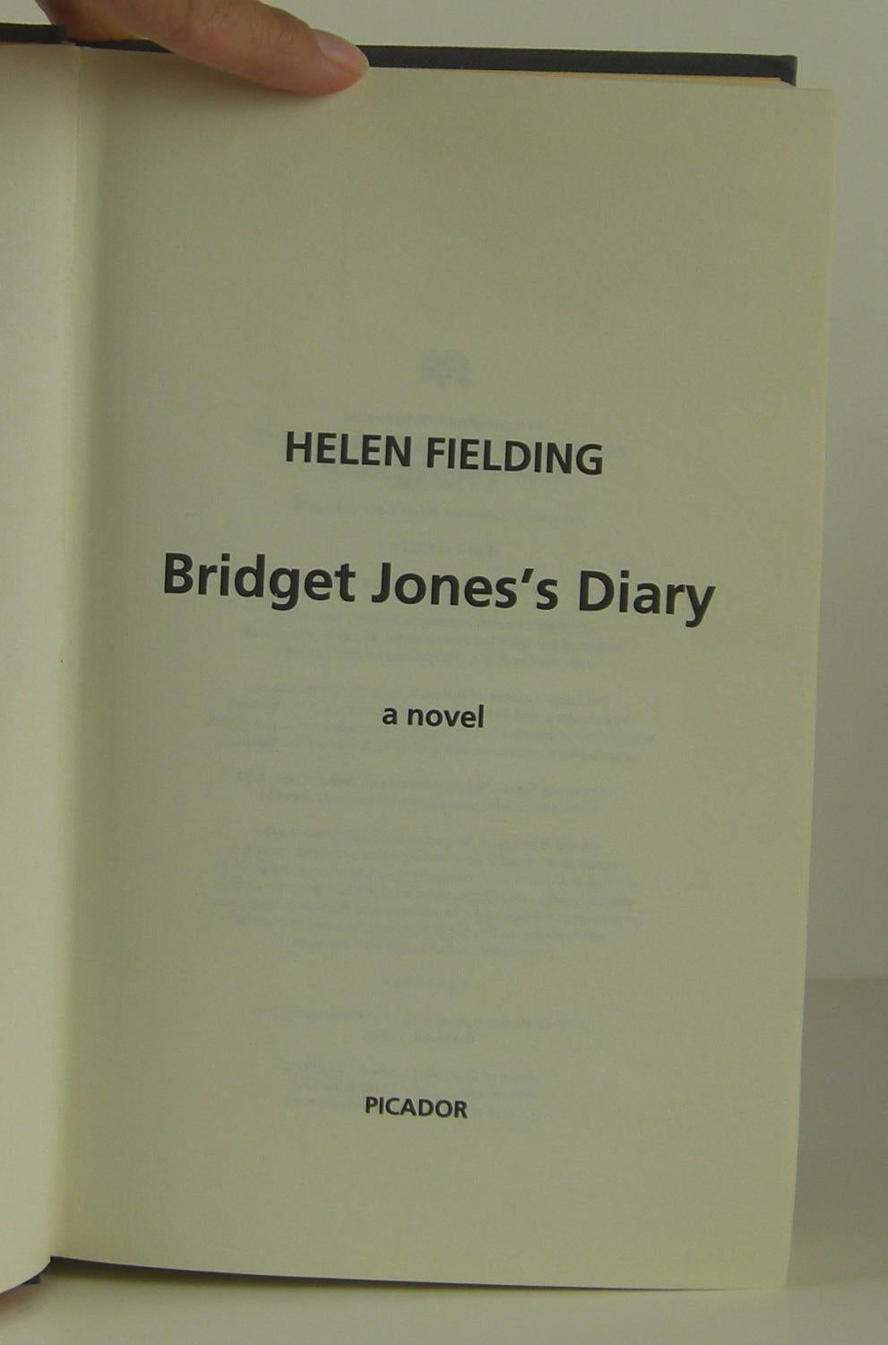 Bridget Jones's Diary (Bridget Jones, #1) by Helen Fielding