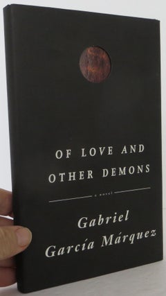 Item #2402014 Of Love and Other Demons. Gabriel Garcia Marquez