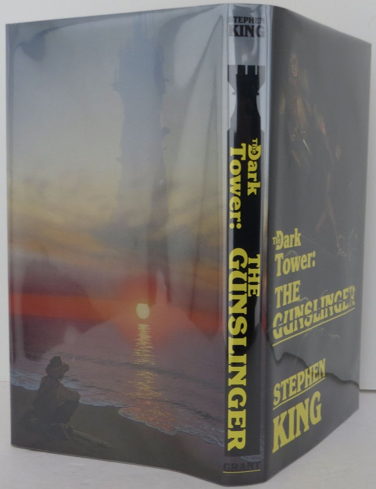 Item #2405122 The Dark Tower: The Gunslinger. Stephen King.